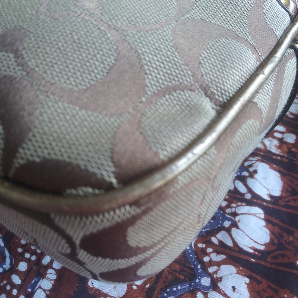 Coach limited edition signature print shoulder bag - Picture 13 of 15